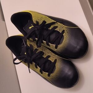Puma soccer shoes ⚽